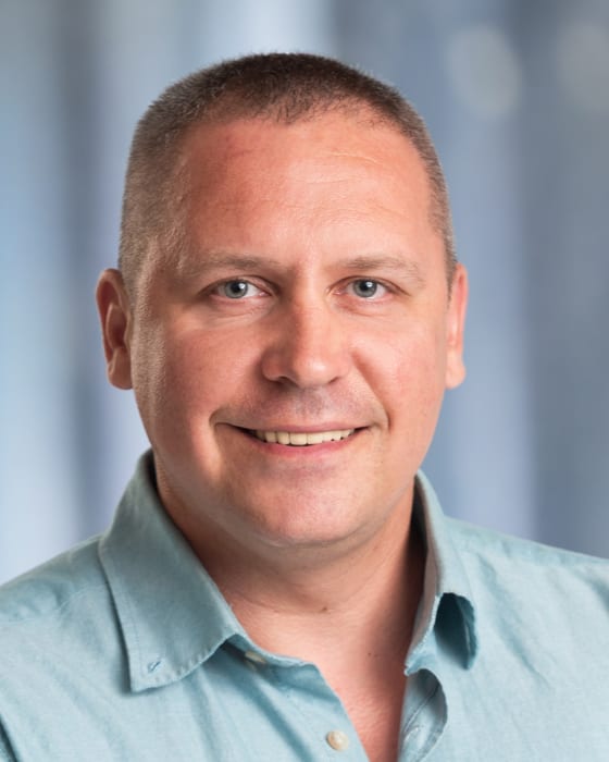Maksym Ieskov, Systemplanung